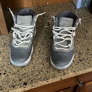 Jordan 11 cool greys